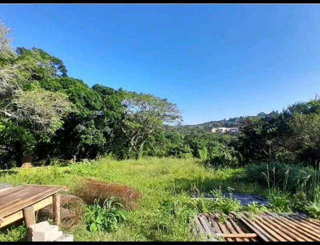 LAND FOR SALE IN GLENMORE BEACH